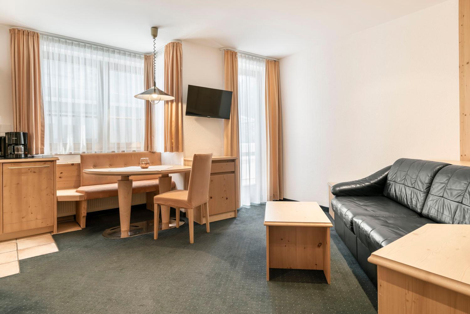 Appartements Aurikel Corso ايشجل المظهر الخارجي الصورة