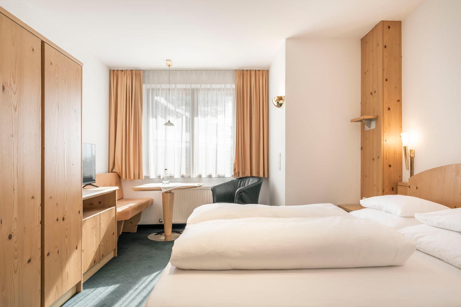 Appartements Aurikel Corso ايشجل المظهر الخارجي الصورة